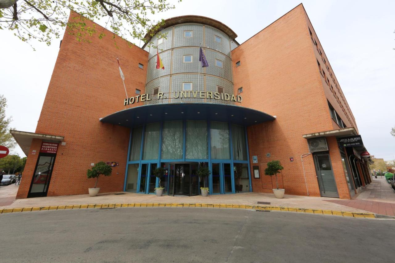 Hotel Universidad Αλμπαθέτε Εξωτερικό φωτογραφία
