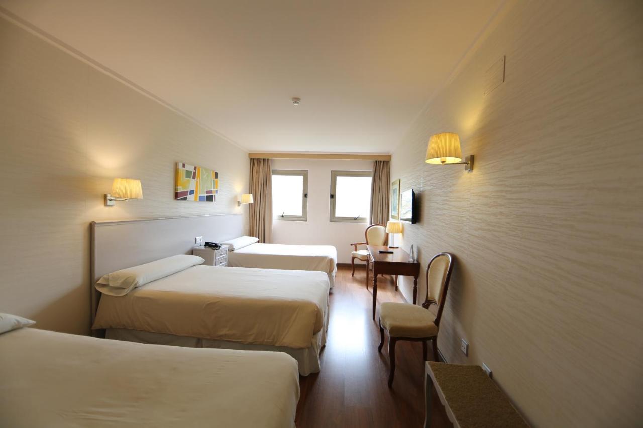 Hotel Universidad Αλμπαθέτε Εξωτερικό φωτογραφία